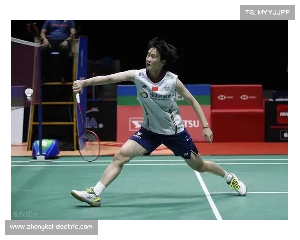 戴资颖凭反手劈杀绝技夺得法国公开赛冠军精彩瞬间引爆全场热情 戴资颖凭反手劈杀绝技夺得法国公开赛冠军精彩瞬间引爆全场热情